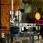 Plnička - Uzavírací stroj plechovek AT-1